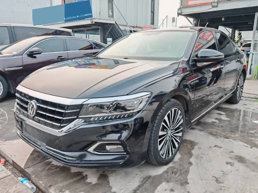 2020 Volkswagen Passat 2.0T 186HP L4 7DCT,autocango,china used car exporter,china ev exporter,chinese used car exporter,chinese used ev exporter