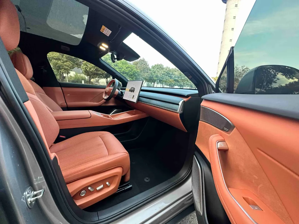 2024 ONVO L60 BEV 60KWH,autocango,china used car exporter,china ev exporter,chinese used car exporter,chinese used ev exporter