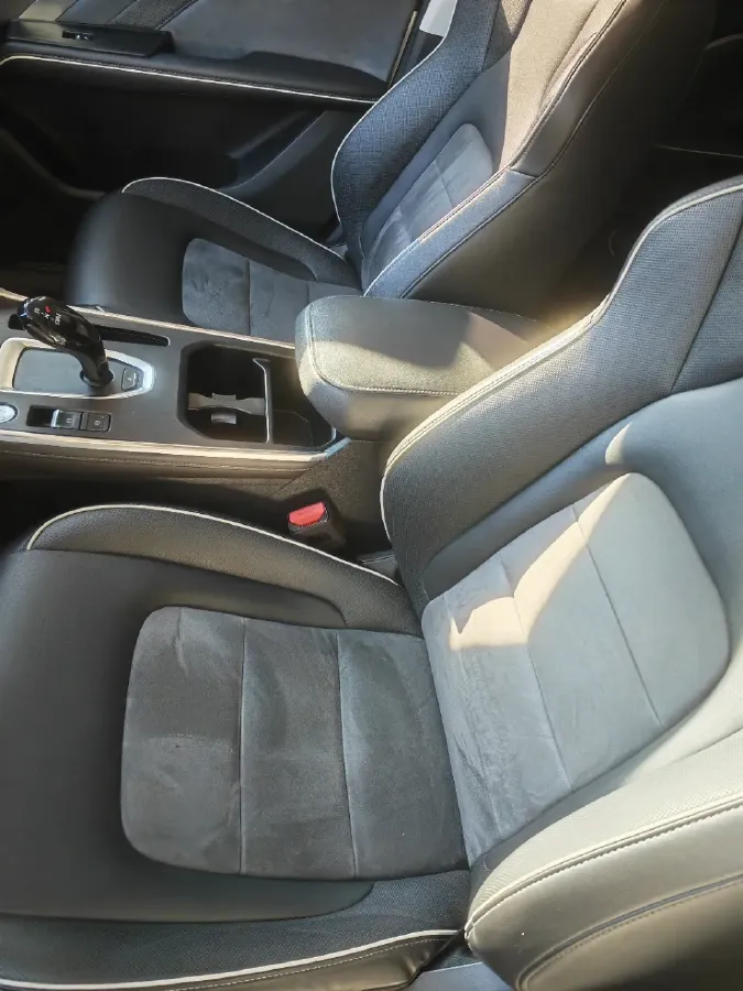 2021 Haval H6 1.5T 150HP L4 7DCT,autocango,china used car exporter,china ev exporter,chinese used car exporter,chinese used ev exporter