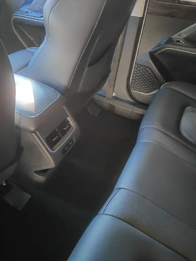 2021 Haval H6 1.5T 150HP L4 7DCT,autocango,china used car exporter,china ev exporter,chinese used car exporter,chinese used ev exporter