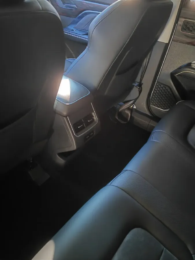 2021 Haval H6 1.5T 150HP L4 7DCT,autocango,china used car exporter,china ev exporter,chinese used car exporter,chinese used ev exporter