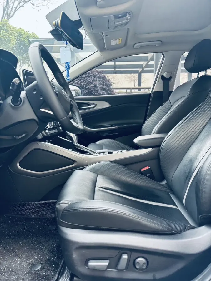 2021 Hyundai La Festa 1.6T 204HP L4 7DCT,autocango,china used car exporter,china ev exporter,chinese used car exporter,chinese used ev exporter