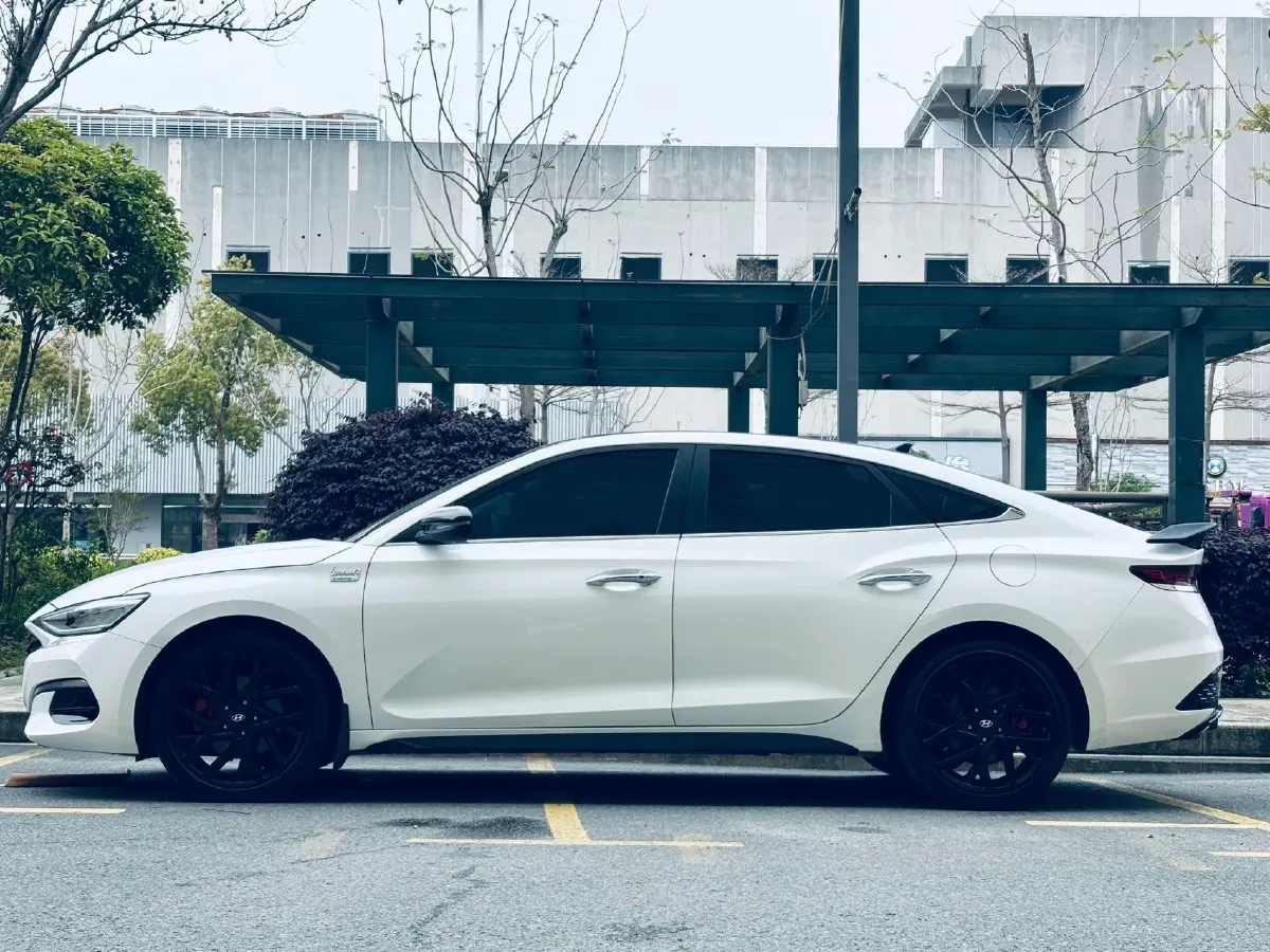 2021 Hyundai La Festa 1.6T 204HP L4 7DCT,autocango,china used car exporter,china ev exporter,chinese used car exporter,chinese used ev exporter