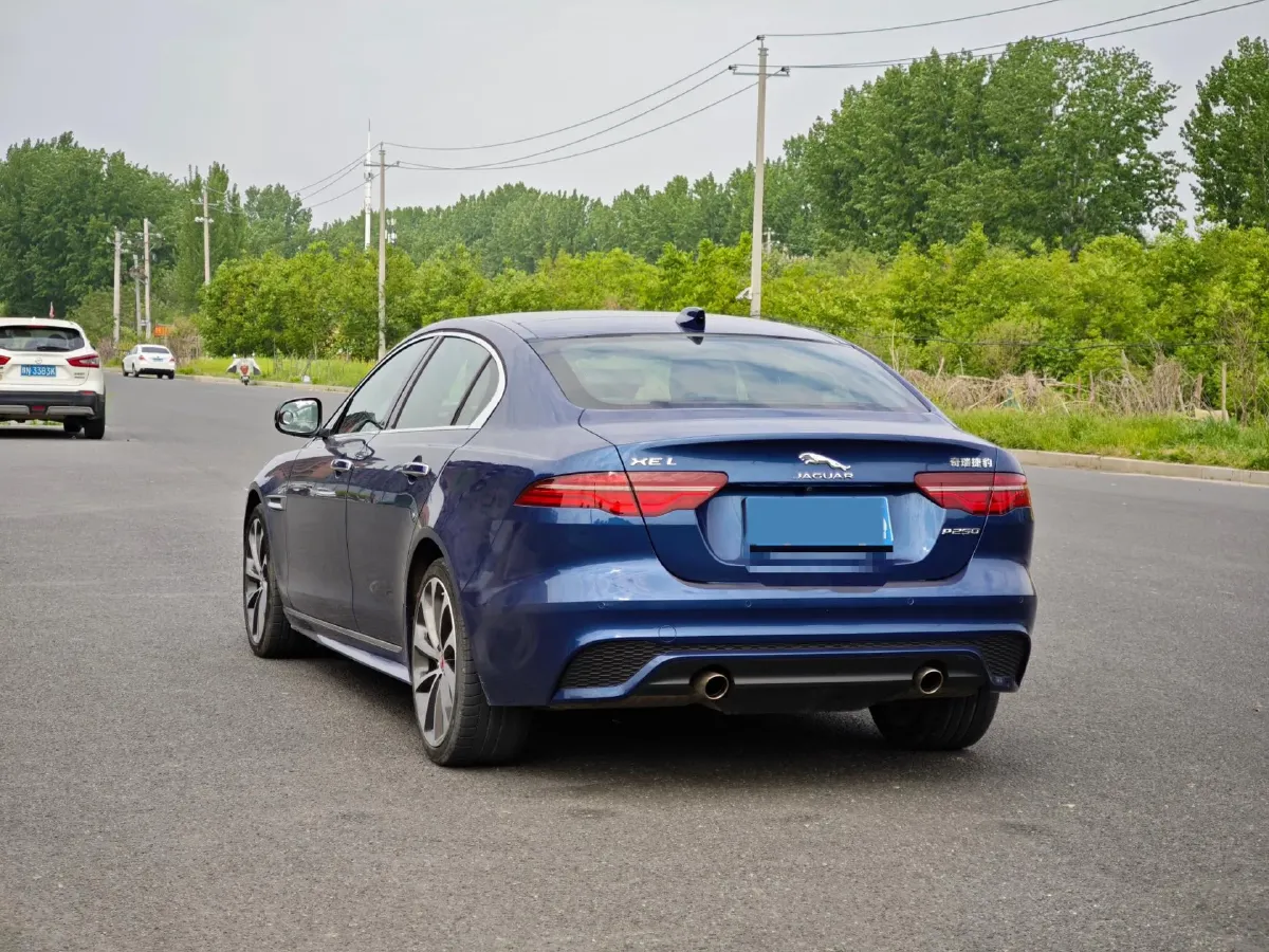 2021 Jaguar XEL 2.0T 250HP L4 8AT,autocango,china used car exporter,china ev exporter,chinese used car exporter,chinese used ev exporter