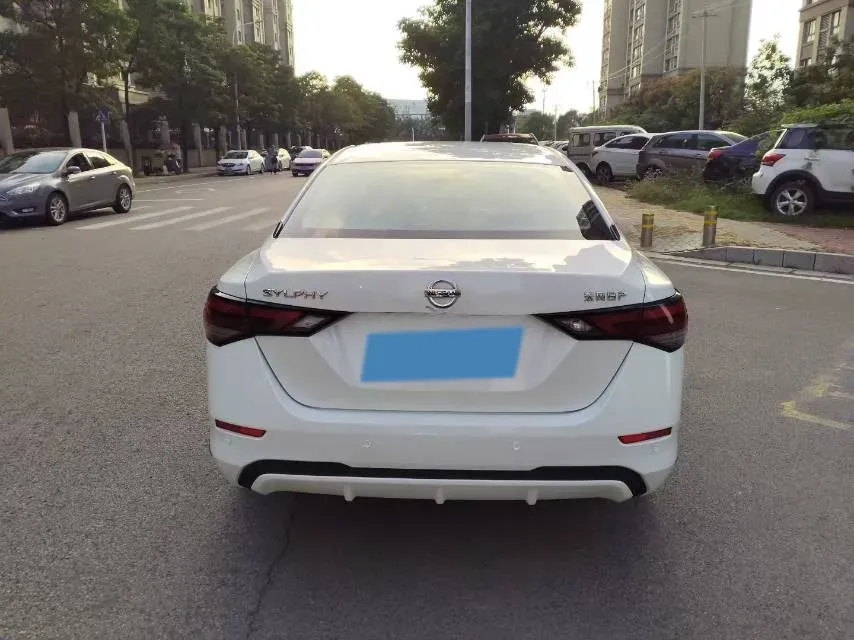 2021 Nissan Sylphy 1.6L 135HP L4 CVT,autocango,china used car exporter,china ev exporter,chinese used car exporter,chinese used ev exporter