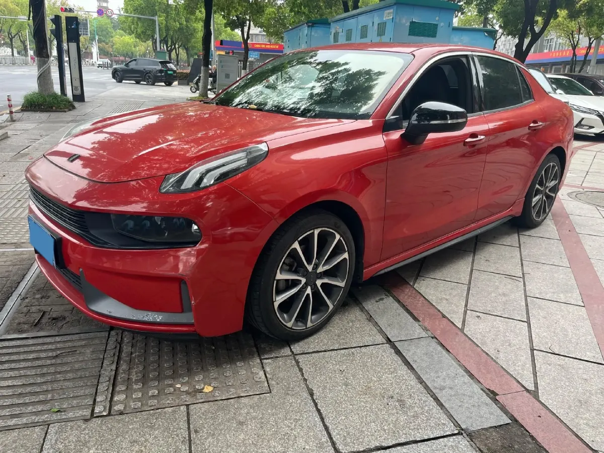 2019 Qoros 5 1.6T 197HP L4 7DCT,autocango,china used car exporter,china ev exporter,chinese used car exporter,chinese used ev exporter