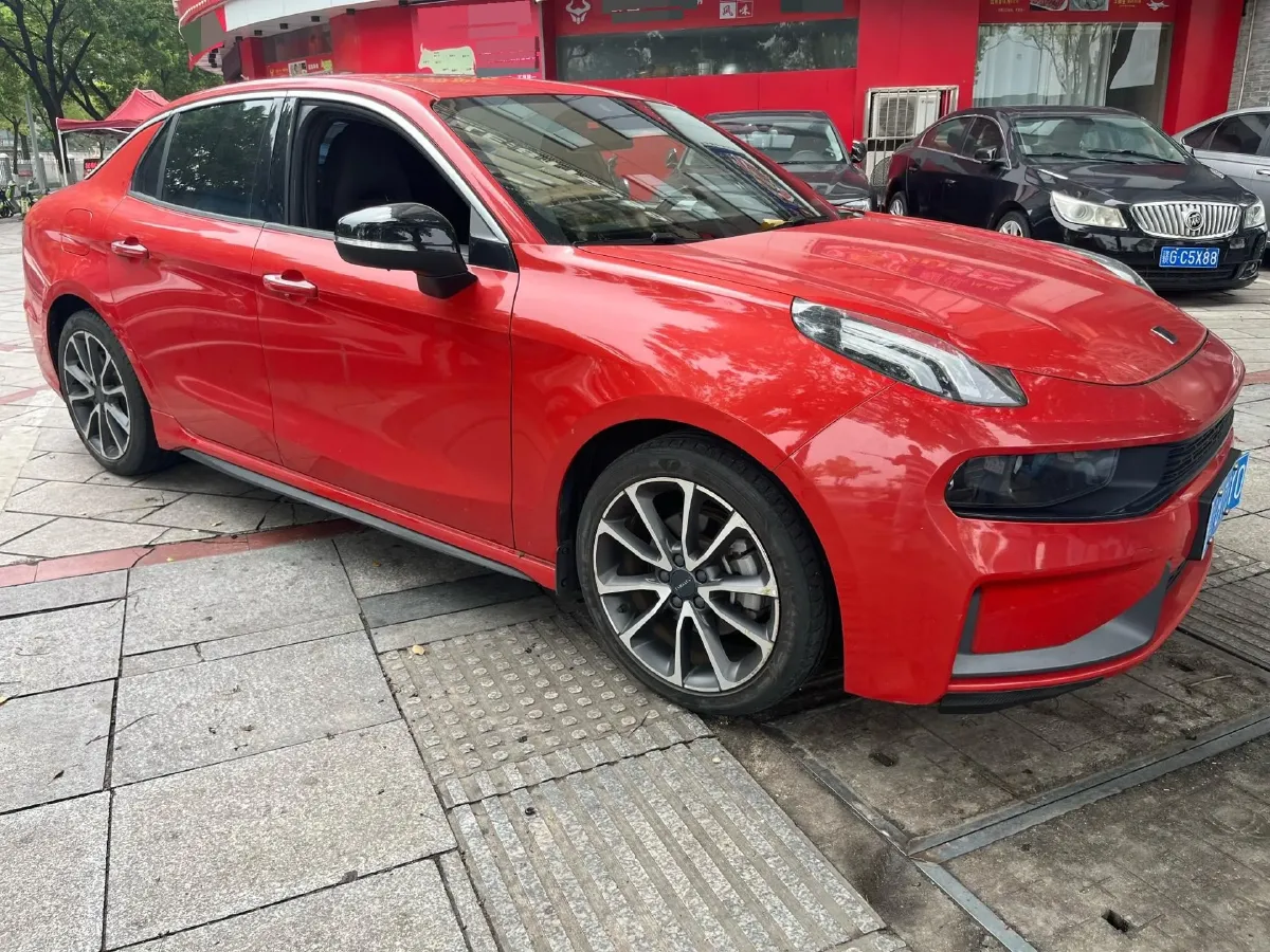 2019 Qoros 5 1.6T 197HP L4 7DCT,autocango,china used car exporter,china ev exporter,chinese used car exporter,chinese used ev exporter