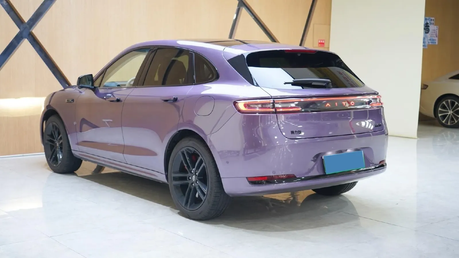 2025 AITO AITO M5 1.5T 152HP L4 REEV 42KWH,autocango,china used car exporter,china ev exporter,chinese used car exporter,chinese used ev exporter