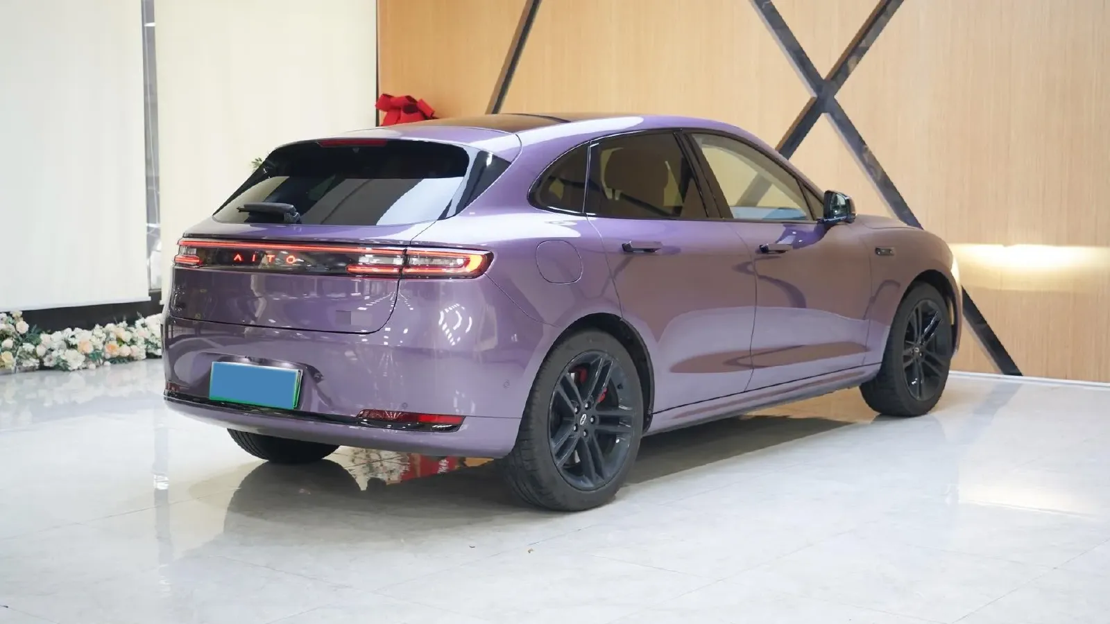 2025 AITO AITO M5 1.5T 152HP L4 REEV 42KWH,autocango,china used car exporter,china ev exporter,chinese used car exporter,chinese used ev exporter