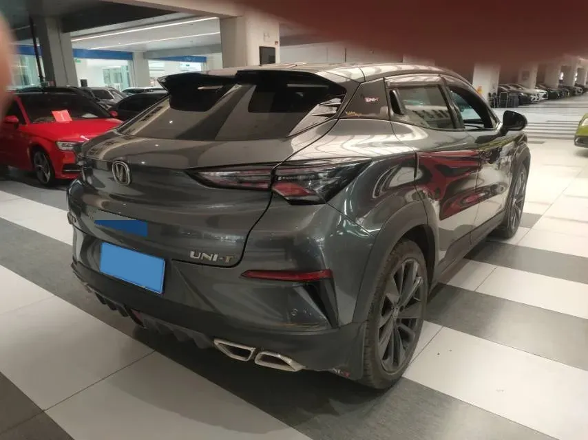 2020 ChangAn UNI-T 1.5T 180HP L4 7DCT,autocango,china used car exporter,china ev exporter,chinese used car exporter,chinese used ev exporter
