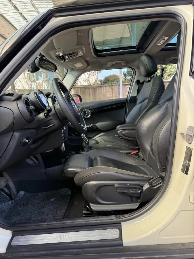 2019 MINI MINI 1.5T 136HP L3 7DCT,autocango,china used car exporter,china ev exporter,chinese used car exporter,chinese used ev exporter