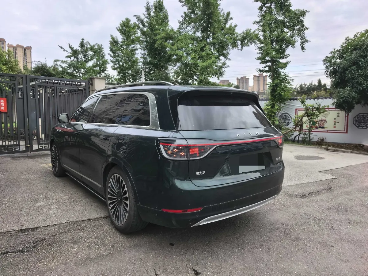 2024 AITO AITO M9 1.5T 152HP L4 REEV 52KWH,autocango,china used car exporter,china ev exporter,chinese used car exporter,chinese used ev exporter