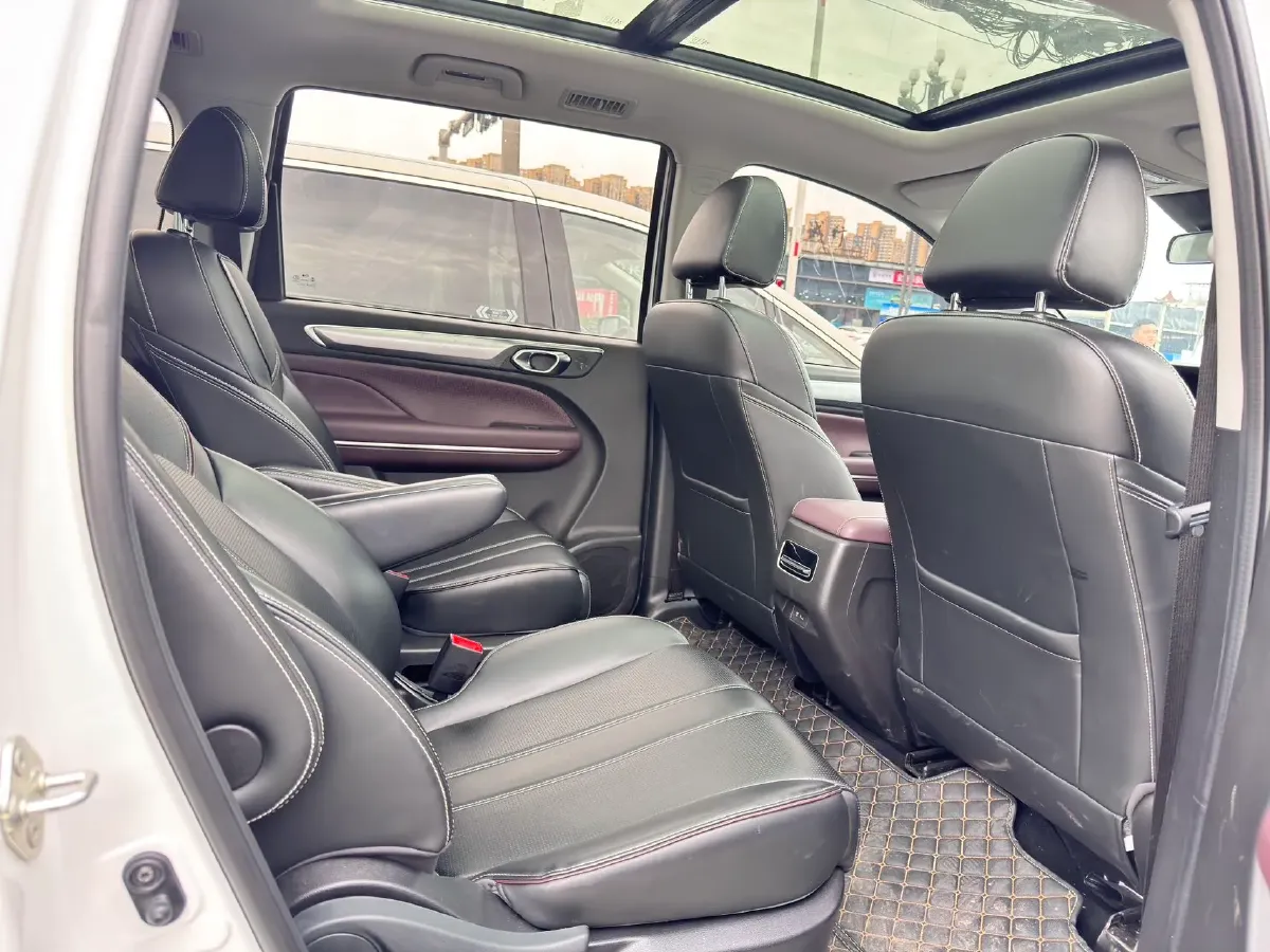 2023 GAC Trumpchi M6 1.5T 177HP L4 7DCT,autocango,china used car exporter,china ev exporter,chinese used car exporter,chinese used ev exporter