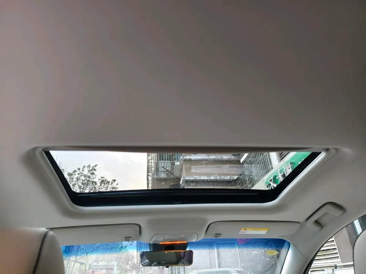 2021 Buick GL8 2.0T 237HP L4 9AT,autocango,china used car exporter,china ev exporter,chinese used car exporter,chinese used ev exporter