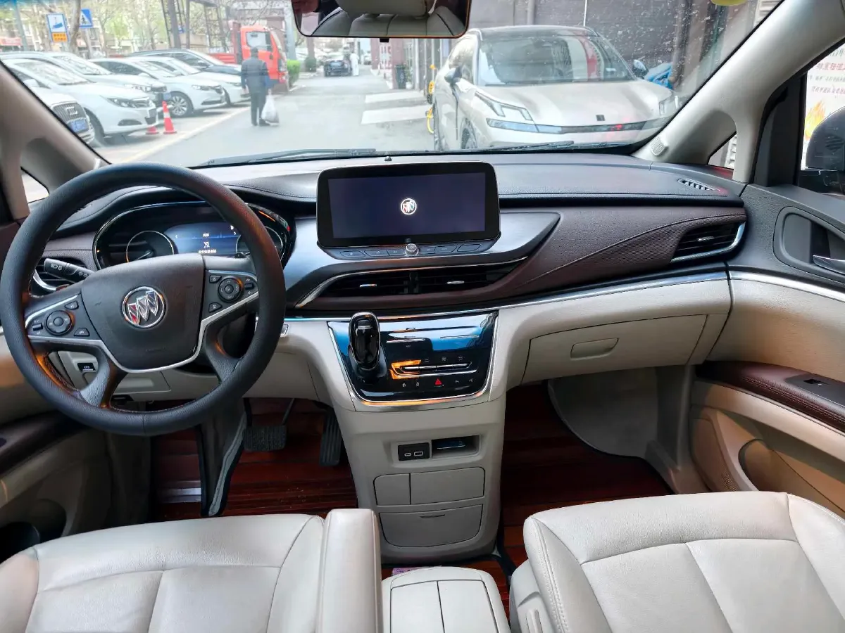 2021 Buick GL8 2.0T 237HP L4 9AT,autocango,china used car exporter,china ev exporter,chinese used car exporter,chinese used ev exporter