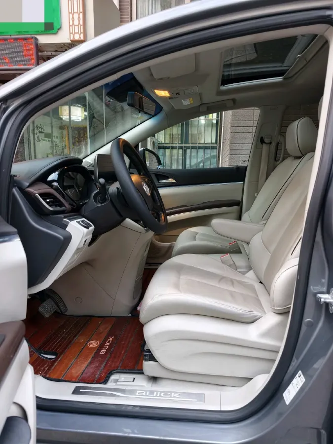 2021 Buick GL8 2.0T 237HP L4 9AT,autocango,china used car exporter,china ev exporter,chinese used car exporter,chinese used ev exporter