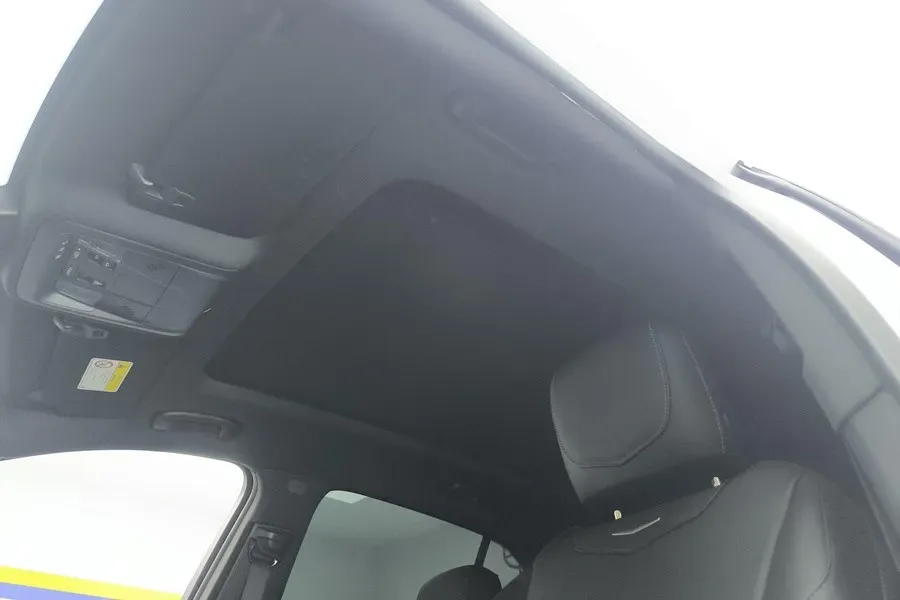 2023 Cadillac XT4 2.0T 237HP L4 9AT,autocango,china used car exporter,china ev exporter,chinese used car exporter,chinese used ev exporter