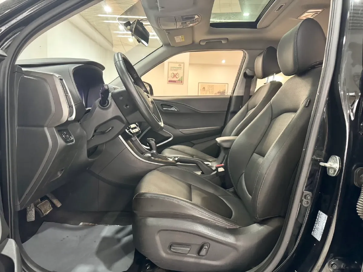 2018 Hyundai ix35 2.0L 160HP L4 6AT,autocango,china used car exporter,china ev exporter,chinese used car exporter,chinese used ev exporter