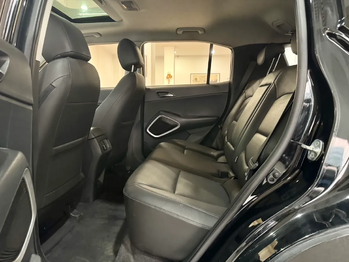 2018 Hyundai ix35 2.0L 160HP L4 6AT,autocango,china used car exporter,china ev exporter,chinese used car exporter,chinese used ev exporter