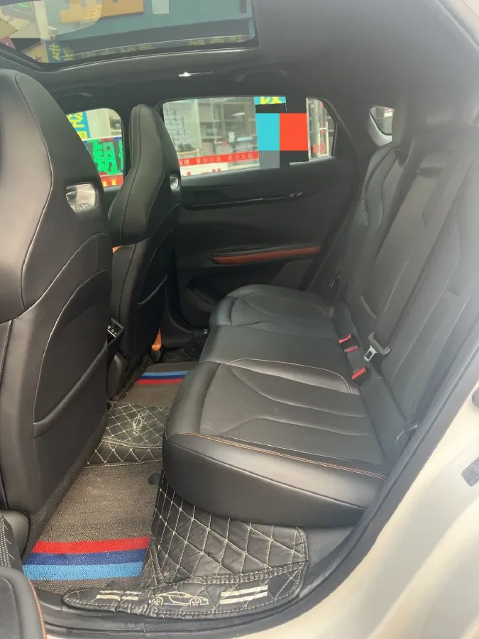 2023 ChangAn UNI-V 1.5T 188HP L4 7DCT,autocango,china used car exporter,china ev exporter,chinese used car exporter,chinese used ev exporter