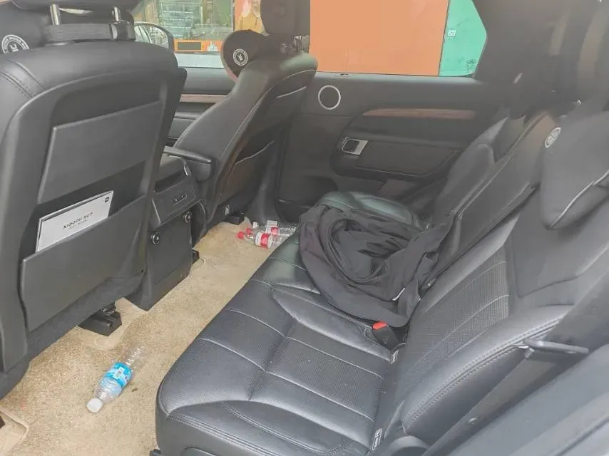 2018 Land Rover Discovery 3.0T 340HP V6 8AT,autocango,china used car exporter,china ev exporter,chinese used car exporter,chinese used ev exporter