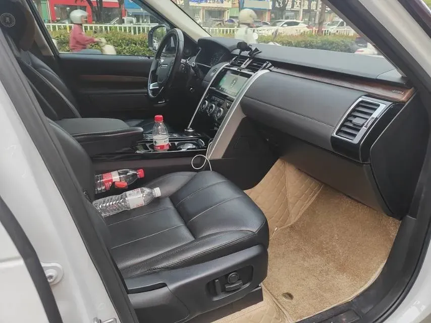 2018 Land Rover Discovery 3.0T 340HP V6 8AT,autocango,china used car exporter,china ev exporter,chinese used car exporter,chinese used ev exporter