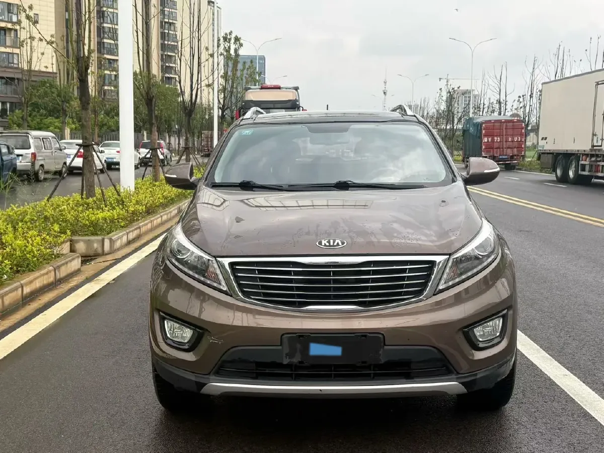 2016 Kia Sportage R 2.0L 165HP L4 6AT,autocango,china used car exporter,china ev exporter,chinese used car exporter,chinese used ev exporter