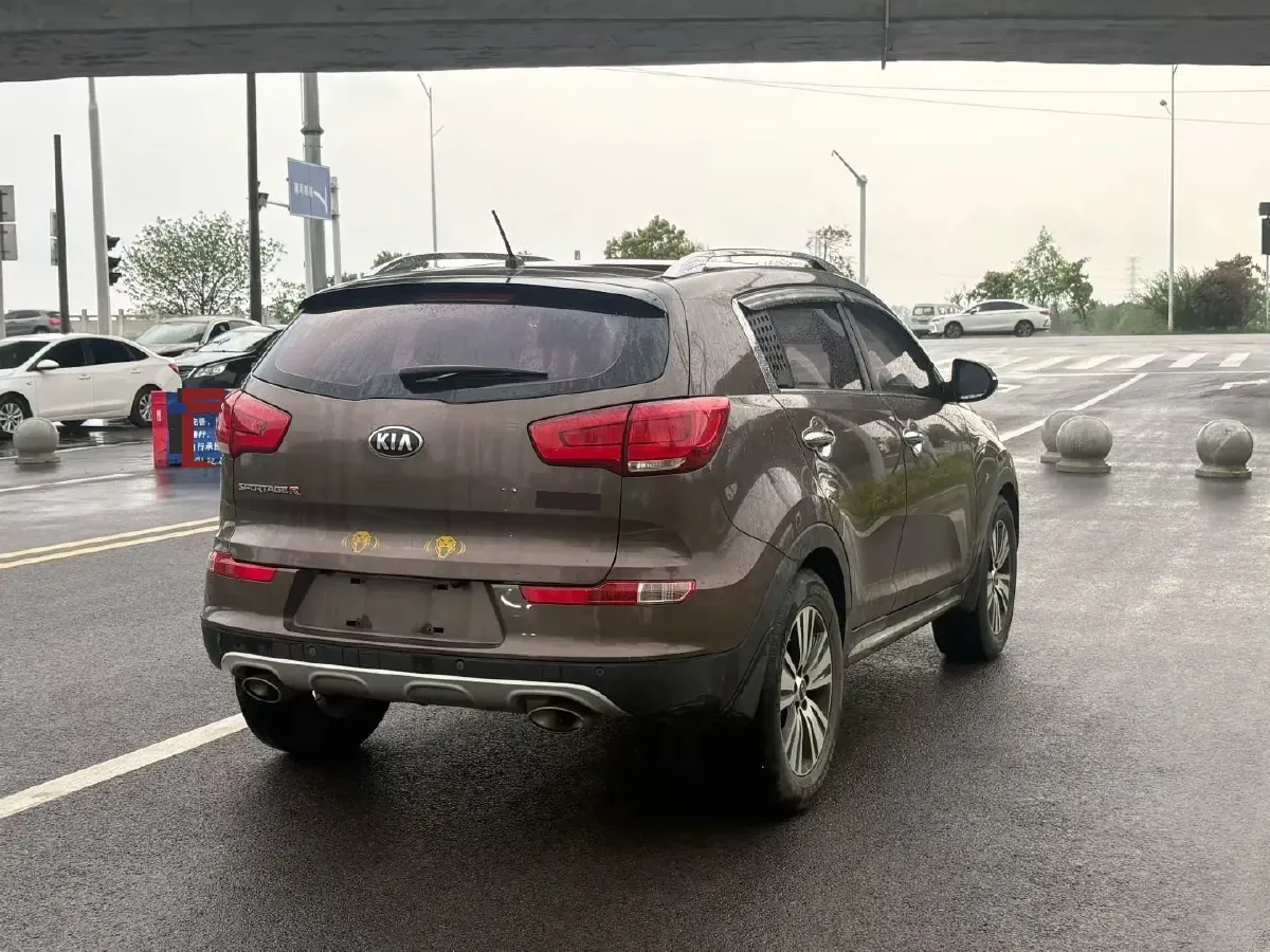 2016 Kia Sportage R 2.0L 165HP L4 6AT,autocango,china used car exporter,china ev exporter,chinese used car exporter,chinese used ev exporter