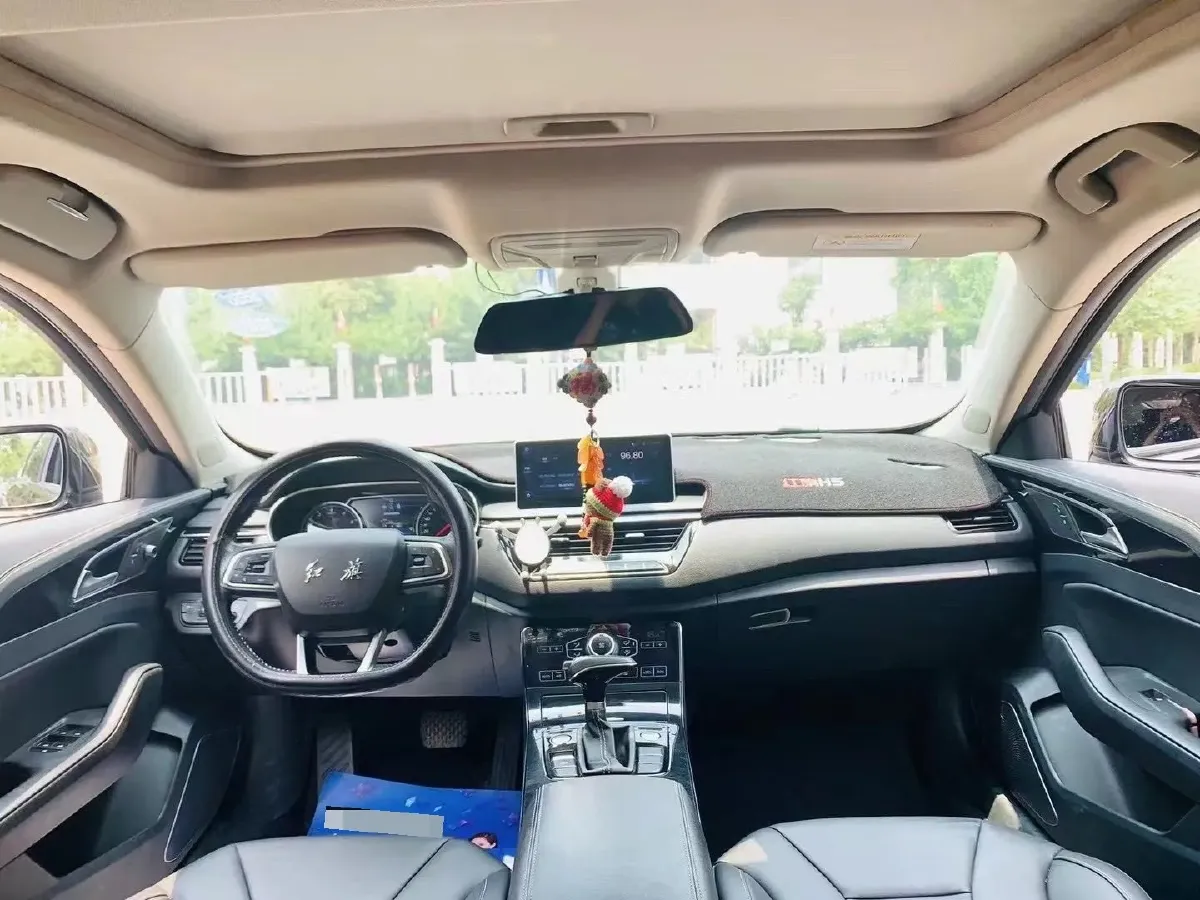 2019 HongQi H5 1.8T 180HP L4 6AT,autocango,china used car exporter,china ev exporter,chinese used car exporter,chinese used ev exporter