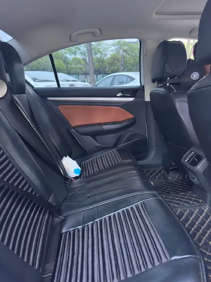 2023 Volkswagen Bora 1.2T 116HP L4 7DCT,autocango,china used car exporter,china ev exporter,chinese used car exporter,chinese used ev exporter