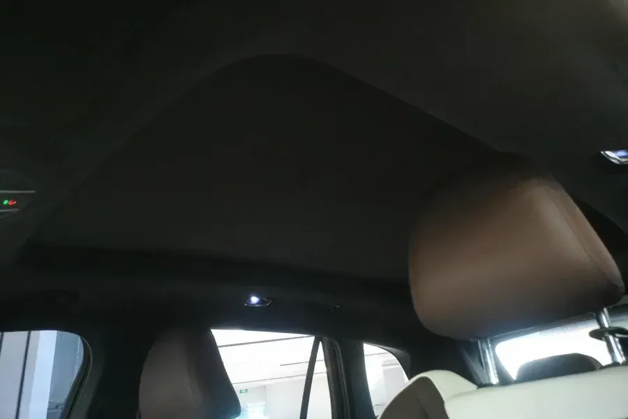 2021 Geely Monjaro 2.0T 218HP L4 7DCT,autocango,china used car exporter,china ev exporter,chinese used car exporter,chinese used ev exporter