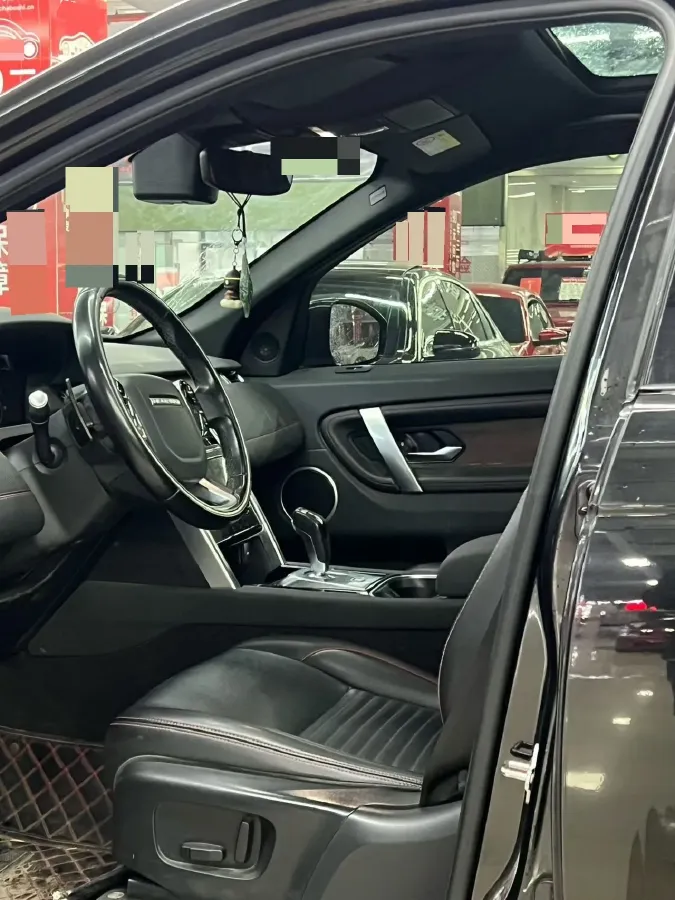 2020 Land Rover Discovery Sport 2.0T 249HP L4 9AT,autocango,china used car exporter,china ev exporter,chinese used car exporter,chinese used ev exporter