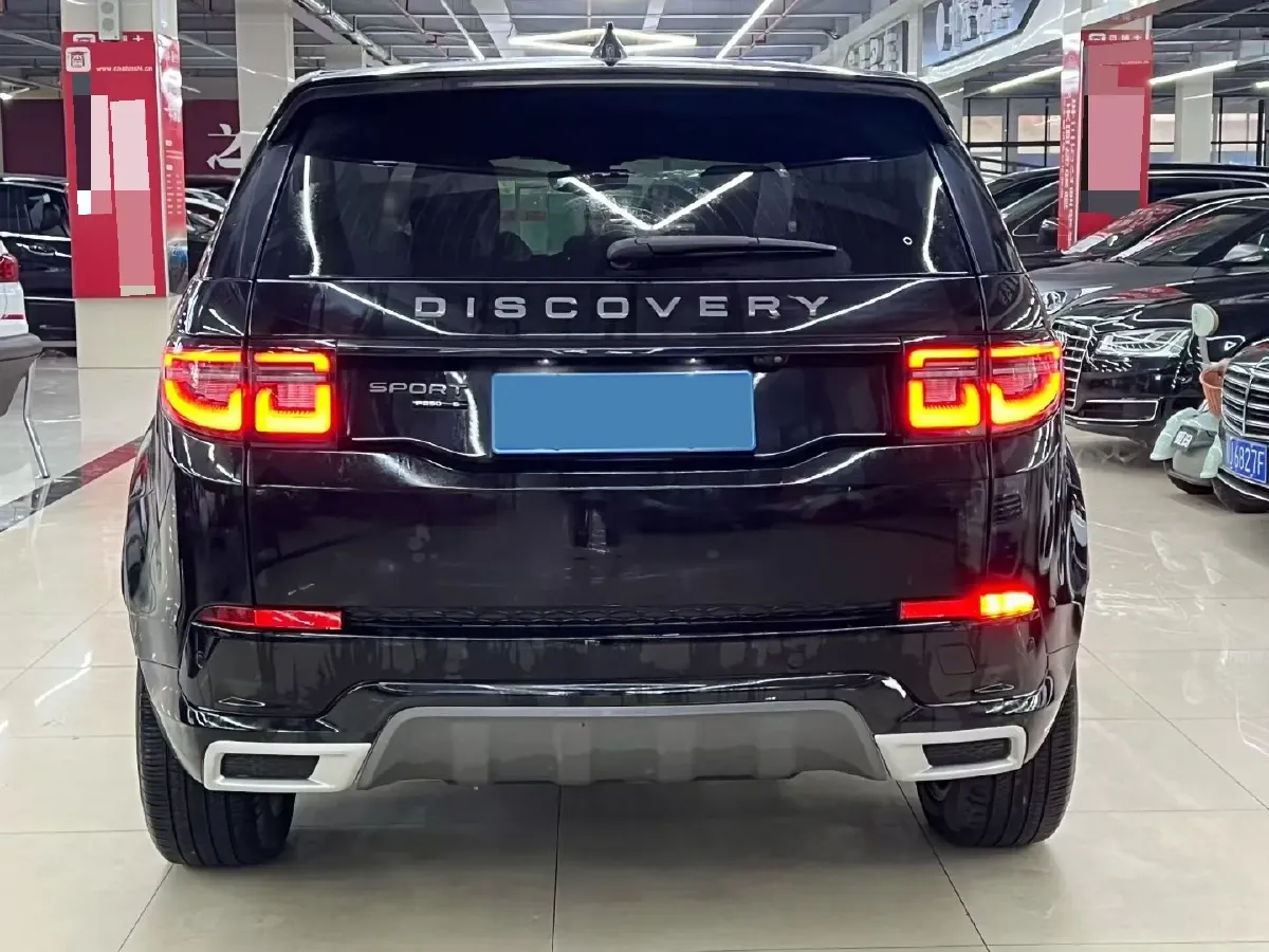 2020 Land Rover Discovery Sport 2.0T 249HP L4 9AT,autocango,china used car exporter,china ev exporter,chinese used car exporter,chinese used ev exporter