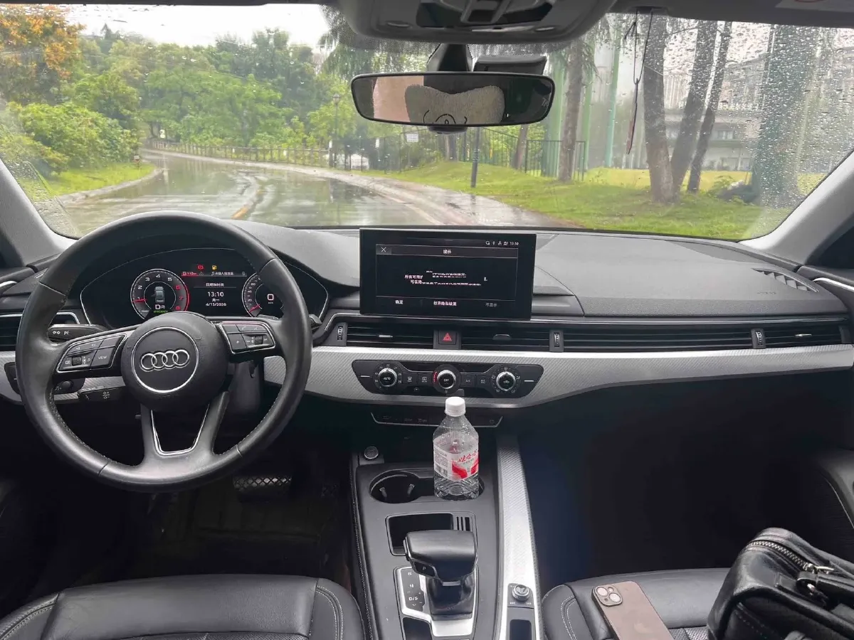 2020 Audi A4L 2.0T 190HP L4 7DCT,autocango,china used car exporter,china ev exporter,chinese used car exporter,chinese used ev exporter