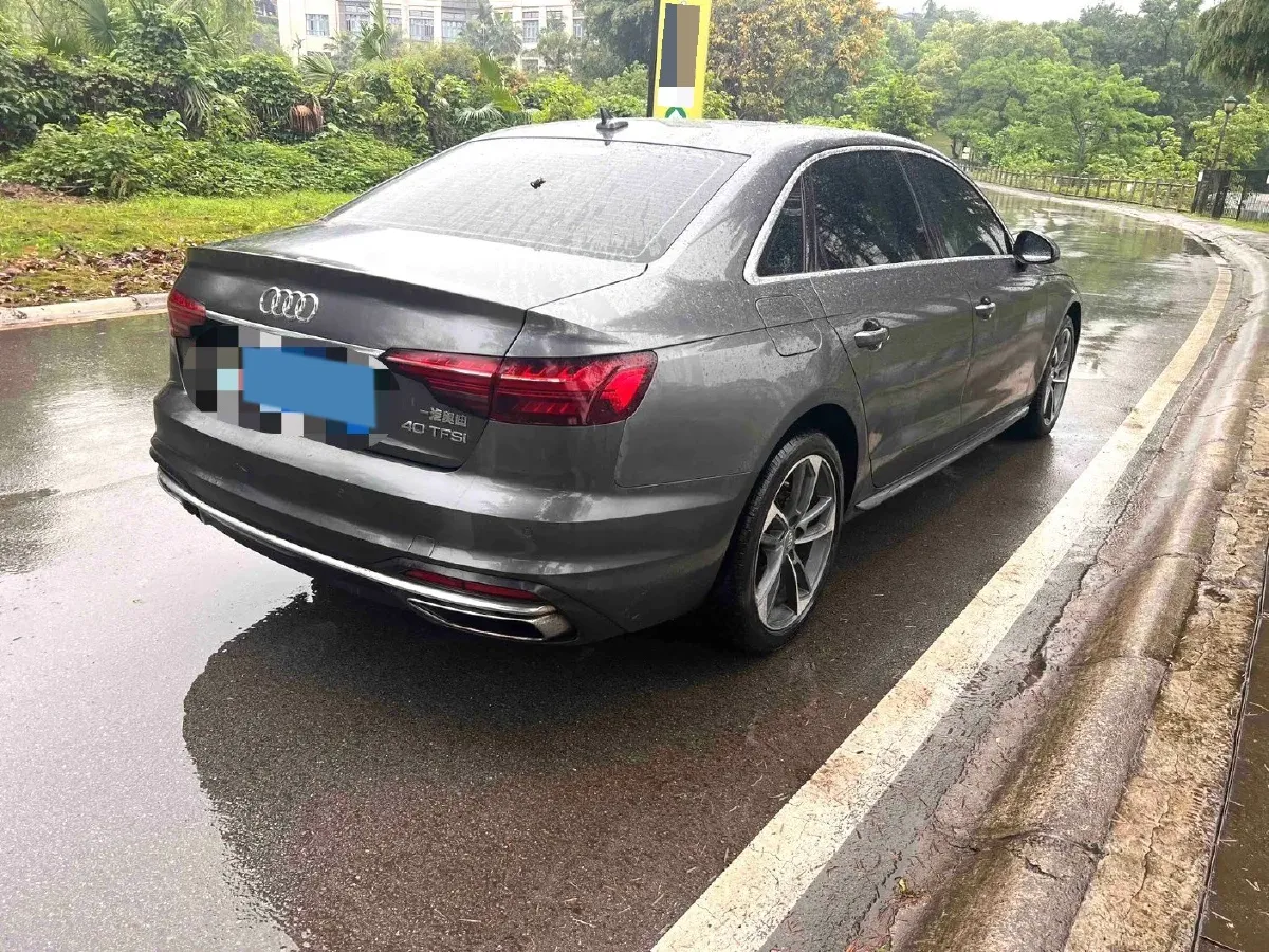 2020 Audi A4L 2.0T 190HP L4 7DCT,autocango,china used car exporter,china ev exporter,chinese used car exporter,chinese used ev exporter