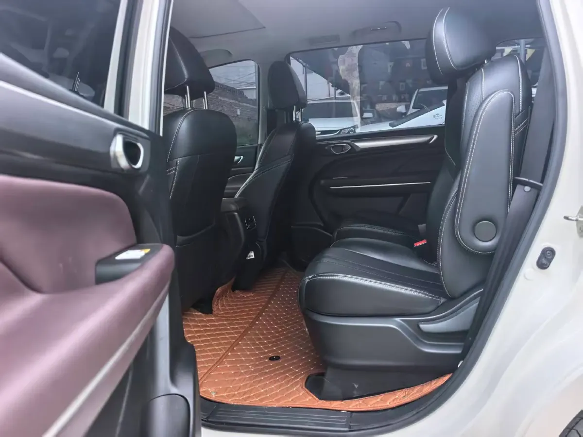 2021 GAC Trumpchi M6 1.5T 169HP L4 7DCT,autocango,china used car exporter,china ev exporter,chinese used car exporter,chinese used ev exporter