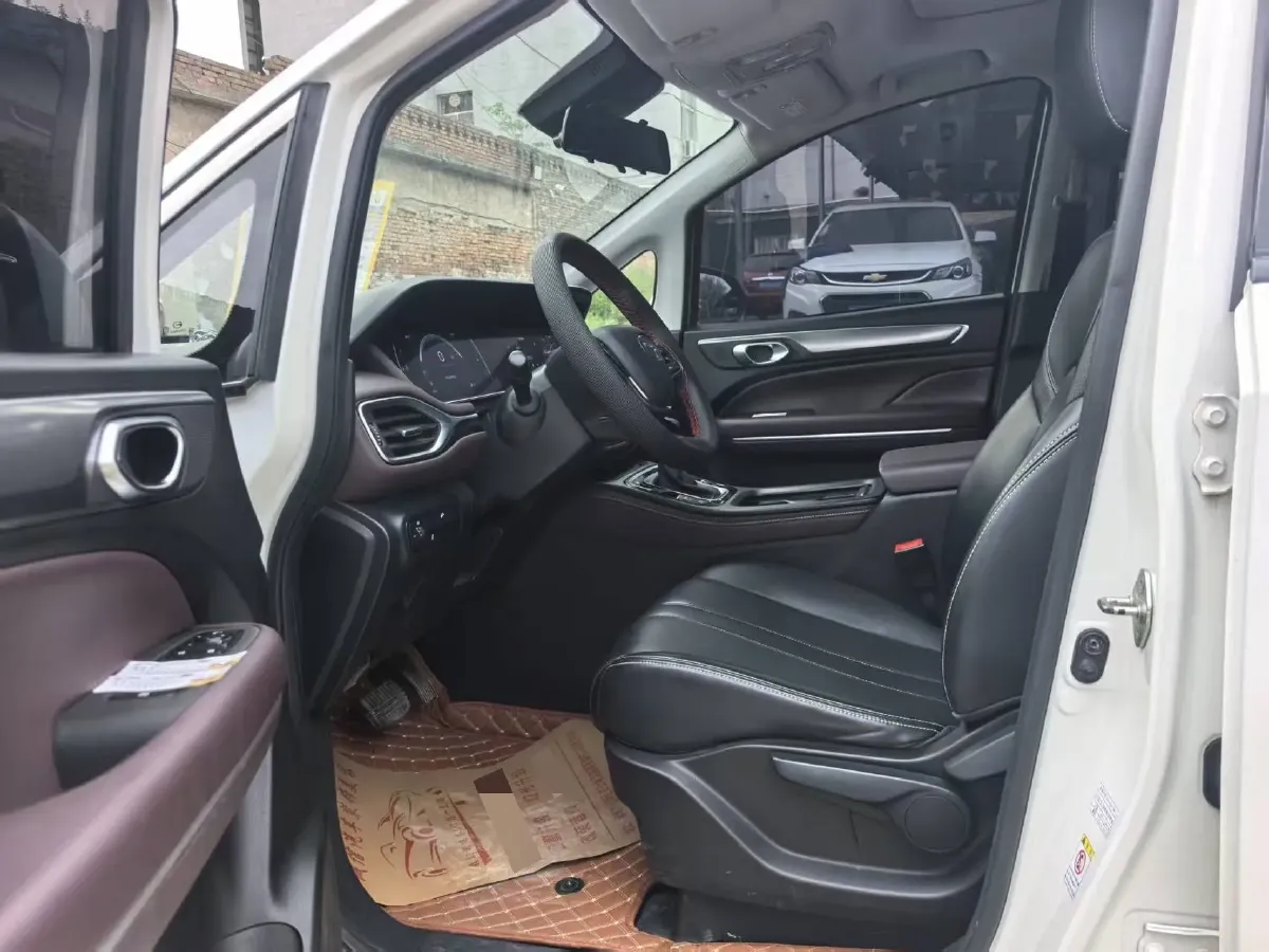 2021 GAC Trumpchi M6 1.5T 169HP L4 7DCT,autocango,china used car exporter,china ev exporter,chinese used car exporter,chinese used ev exporter