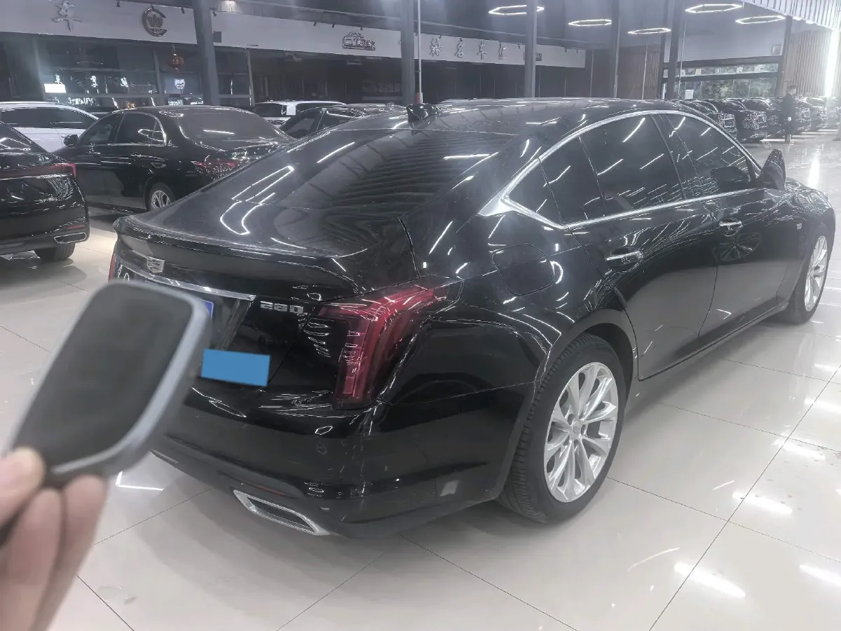 2022 Cadillac CT5 2.0T 237HP L4 10AT,autocango,china used car exporter,china ev exporter,chinese used car exporter,chinese used ev exporter