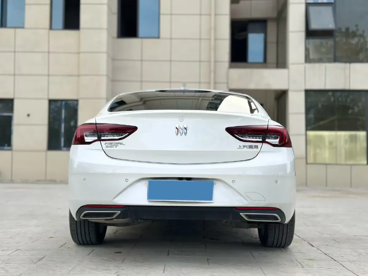 2024 Buick Regal 1.5T 169HP L4 9AT,autocango,china used car exporter,china ev exporter,chinese used car exporter,chinese used ev exporter