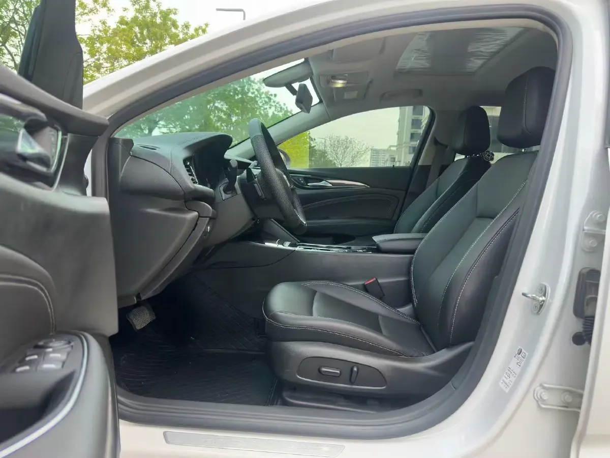 2024 Buick Regal 1.5T 169HP L4 9AT,autocango,china used car exporter,china ev exporter,chinese used car exporter,chinese used ev exporter