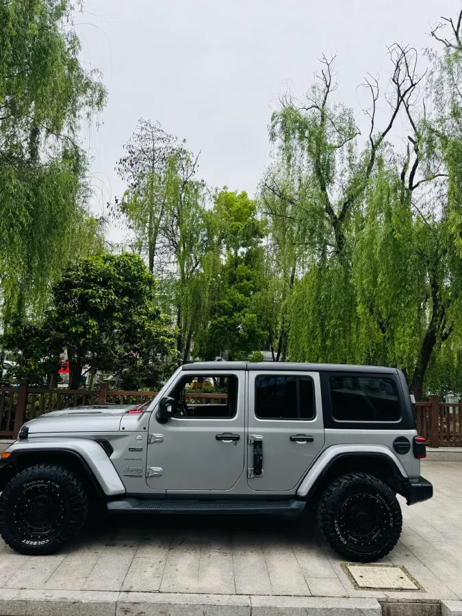 2019 Jeep Wrangler 2.0T 266HP L4 8AT,autocango,china used car exporter,china ev exporter,chinese used car exporter,chinese used ev exporter