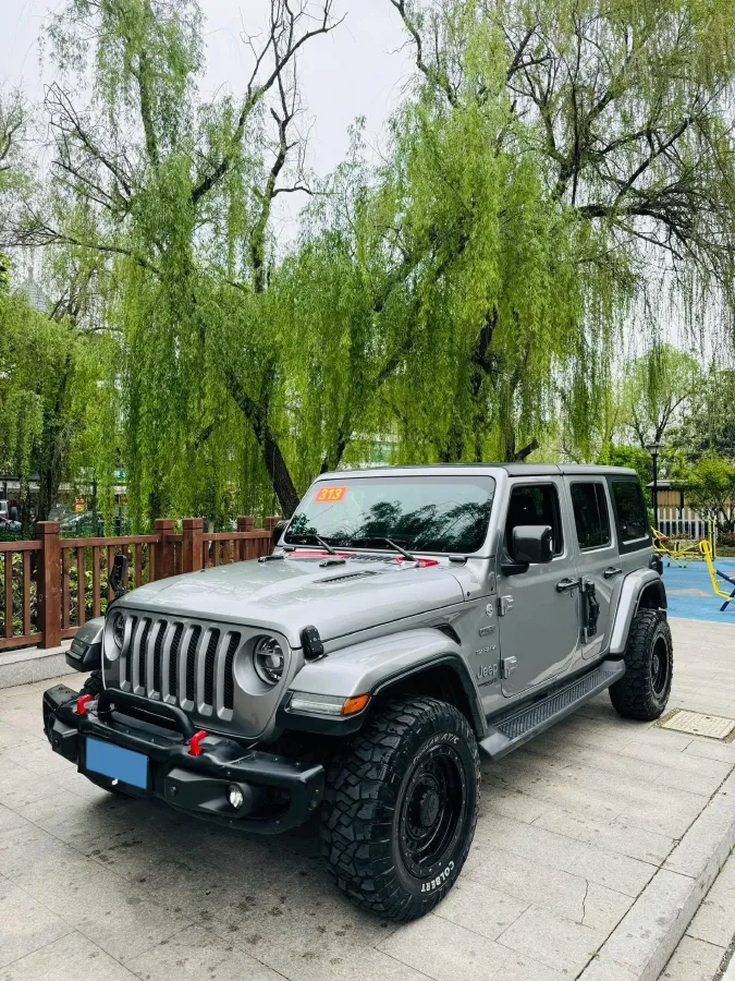 2019 Jeep Wrangler 2.0T 266HP L4 8AT,autocango,china used car exporter,china ev exporter,chinese used car exporter,chinese used ev exporter