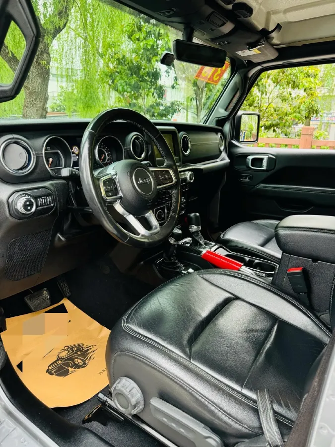 2019 Jeep Wrangler 2.0T 266HP L4 8AT,autocango,china used car exporter,china ev exporter,chinese used car exporter,chinese used ev exporter