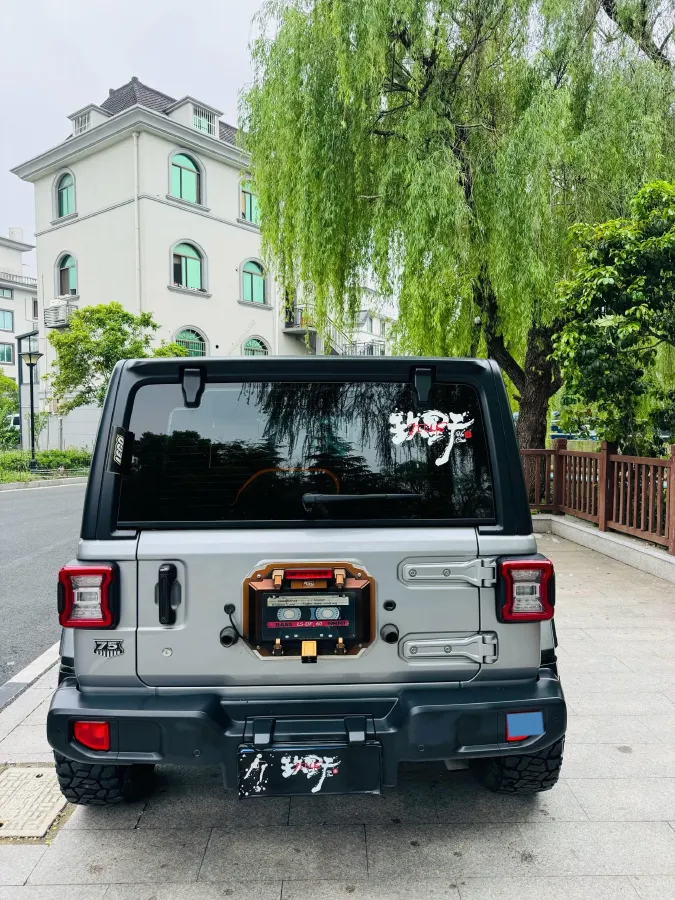 2019 Jeep Wrangler 2.0T 266HP L4 8AT,autocango,china used car exporter,china ev exporter,chinese used car exporter,chinese used ev exporter