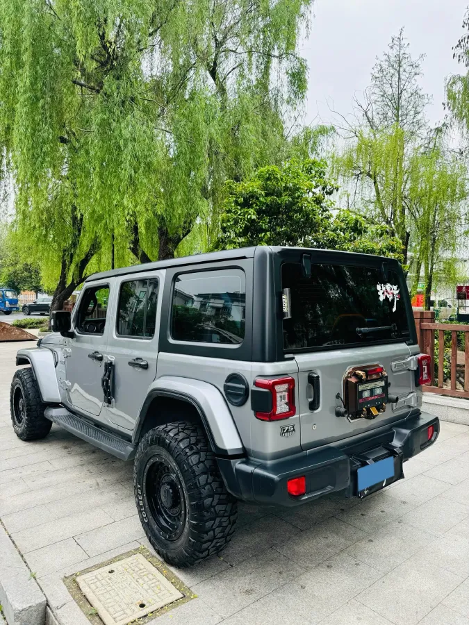 2019 Jeep Wrangler 2.0T 266HP L4 8AT,autocango,china used car exporter,china ev exporter,chinese used car exporter,chinese used ev exporter