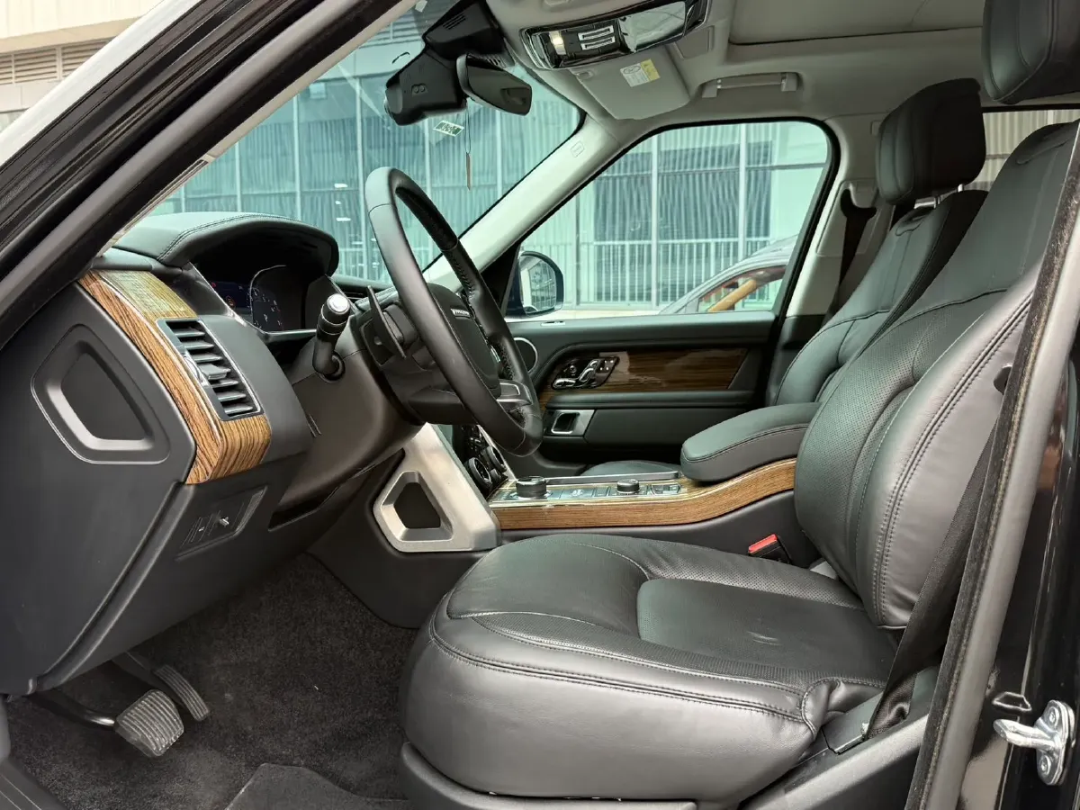 2018 Land Rover Range Rover 3.0T 381HP V6 8AT,autocango,china used car exporter,china ev exporter,chinese used car exporter,chinese used ev exporter