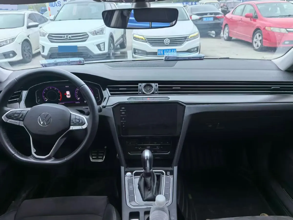 2021 Volkswagen Magotan 2.0T 186HP L4 7DCT,autocango,china used car exporter,china ev exporter,chinese used car exporter,chinese used ev exporter