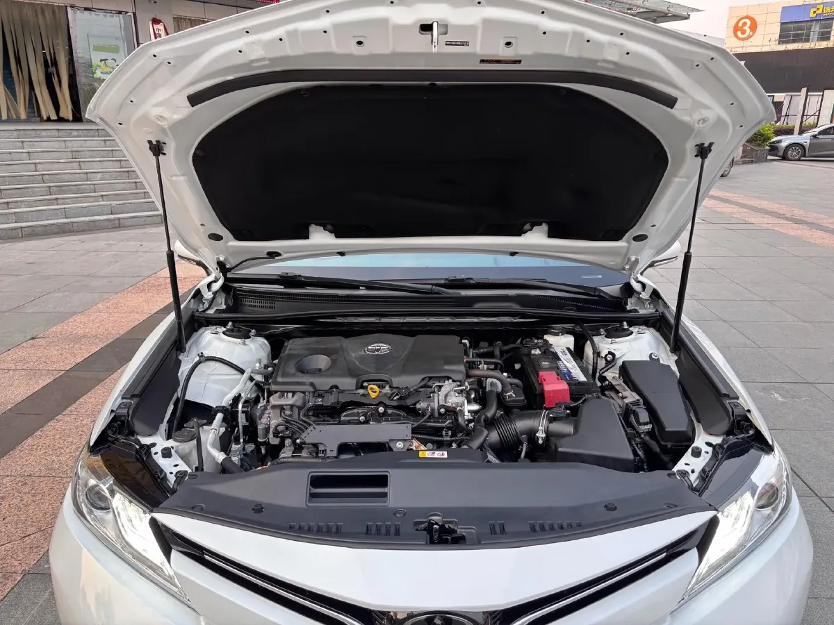 2019 Toyota Camry 2.5L 209HP L4 8AT,autocango,china used car exporter,china ev exporter,chinese used car exporter,chinese used ev exporter