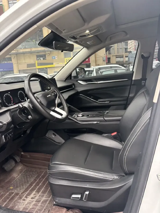 2021 Haval H6 2.0T 211HP L4 7DCT,autocango,china used car exporter,china ev exporter,chinese used car exporter,chinese used ev exporter