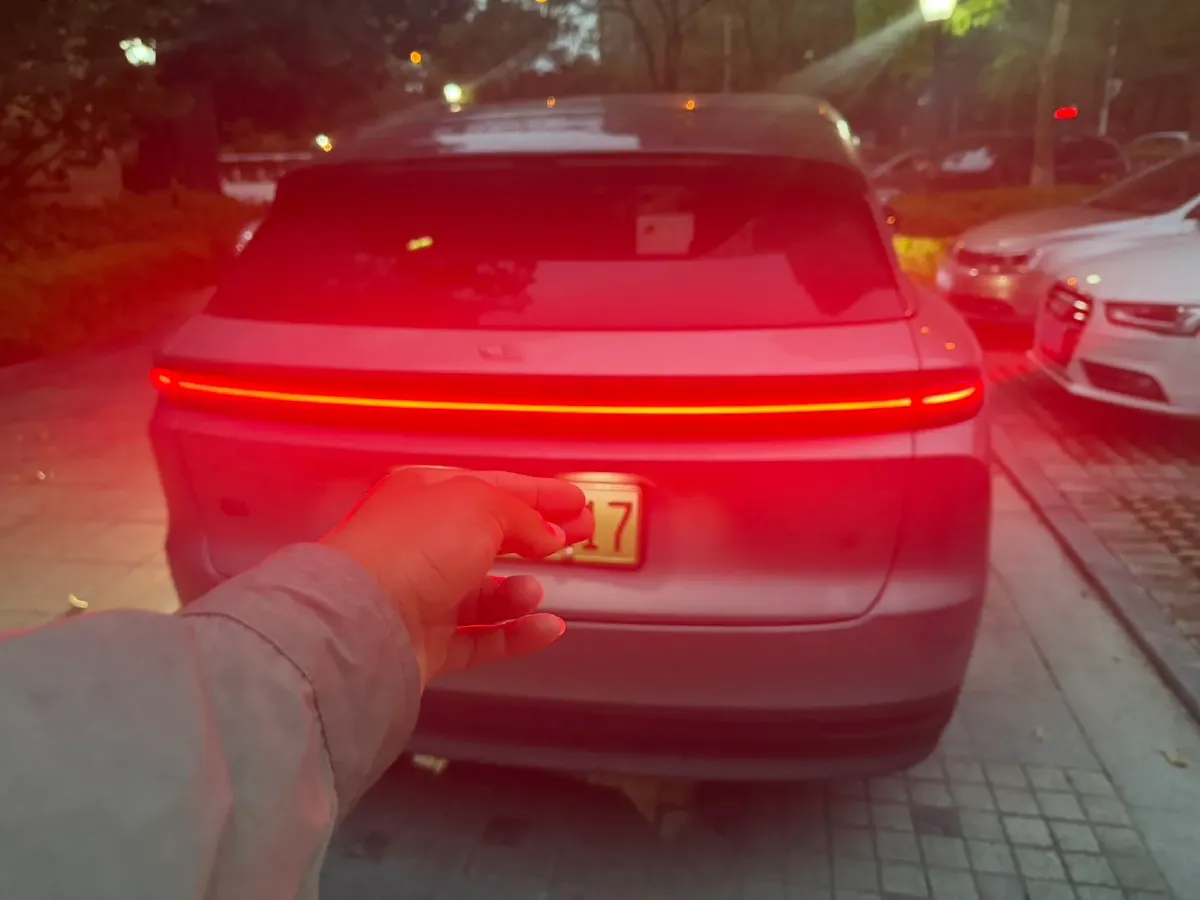 2025 Li i6 BEV,autocango,china used car exporter,china ev exporter,chinese used car exporter,chinese used ev exporter